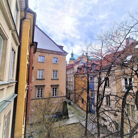 J&W Apartments Swietojanska Rooms Варшава Екстер'єр фото